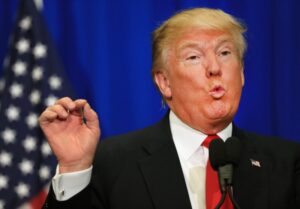 Trump proíbe financiamento a entidades que defendem aborto