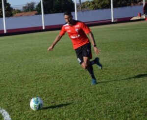 Atlético tem chance de liderar Série B