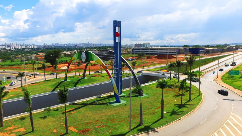 Viaduto e duplicação de trecho da GO-080 é entregue