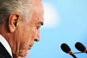 Temer classifica denúncia de "ficção"