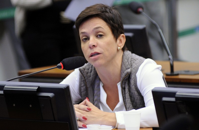 Governo vai ao STJ por posse de Cristiane Brasil