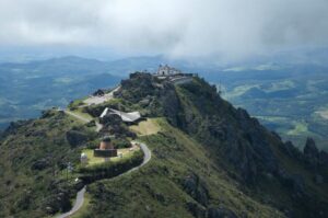 Estrada real: Caminho do Sabarabuçu