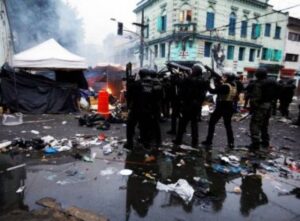 Prefeitura deve conduzir à força até 100 dependentes da Cracolândia