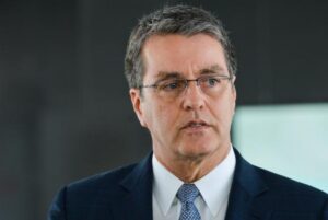 Roberto Azevêdo é eleito diretor-geral da Organização Mundial do Comércio