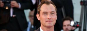 Jude Law viverá jovem Dumbledore nos cinemas