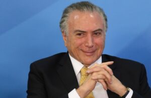 Michel Temer deve trocar ministros