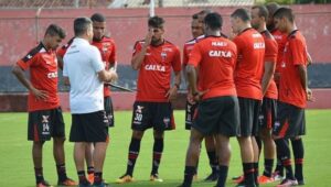 Zagueiro Gilvan deixa Dragão para jogar no futebol romeno