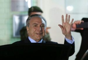 Temer recebe alta de hospital em São Paulo