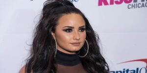 Demi Lovato é internada em clínica de reabilitação após overdose