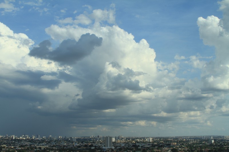 Chuva ameaçou