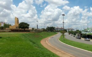 Começa etapa para desratização na Praça do Trabalhador