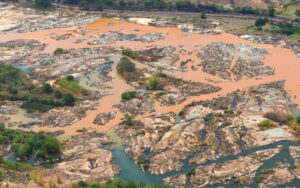 Samarco pagará R$ 4