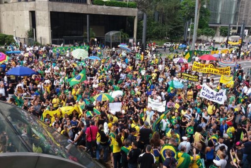 Especialistas temem pelo crescimento da intolerância em manifestações