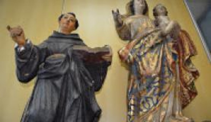 Polícia recupera obras sacras em antiquário no Recife