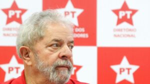 STF adia julgamento sobre validade da posse de Lula na Casa Civil