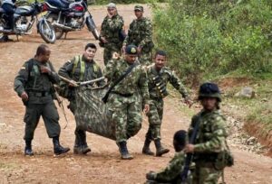 Relembre a trajetória de confronto entre governo da Colômbia e as Farc