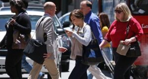 Anatel vai bloquear 40 milhões de celulares