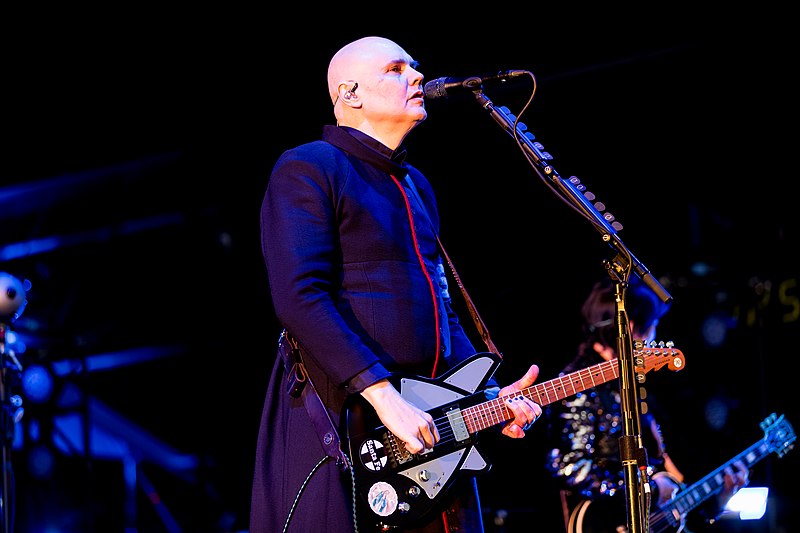 800px The Smashing Pumpkins 2019158212505 2019 06 07 Rock am Ring 1956 AK8I7306