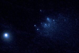 Hubble registra imagens de cometa desintegrado