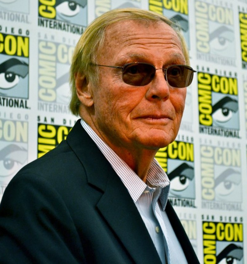 Morre aos 88 anos Adam West