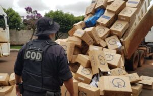 Operação em Bom Jesus de Goiás apreende 20 mil pacotes de cigarros ilegais