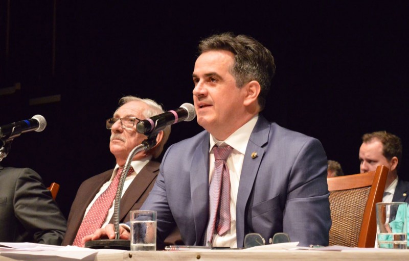 PP adia decisão sobre aliança