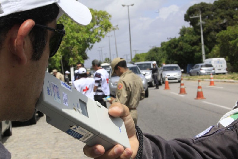 Campanha Viagem Segura do Detran tenta conscientizar motoristas do estado