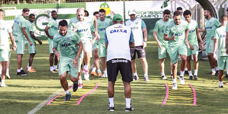 Goiás se prepara para o duelo decisivo com o Avaí