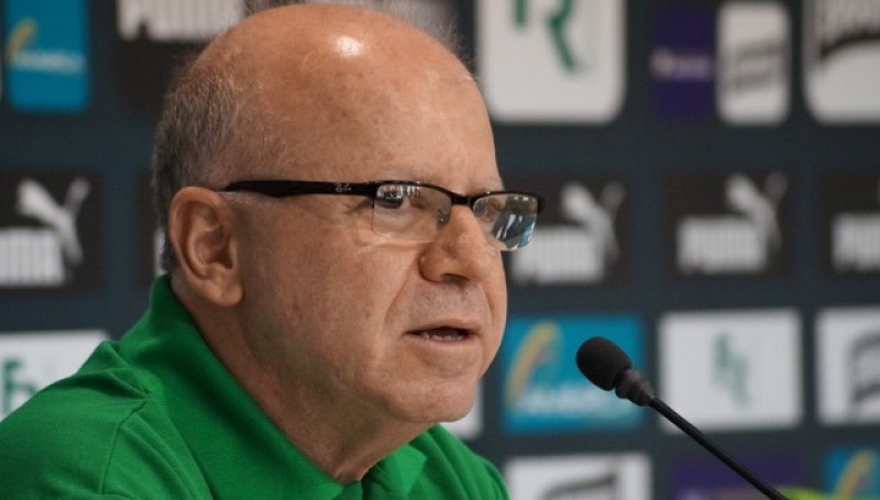 Alviverde não definiu  perfil de novo técnico