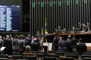 Dívidas dos Estados estão na pauta prévia da Câmara