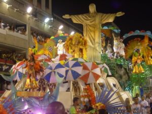 Escolas de samba do Rio decidem suspender rebaixamento em 2017