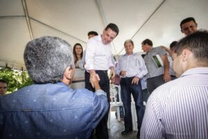 Empresário da soja vai instalar fábrica em Turvânia