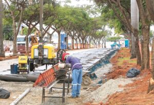 Iris Rezende e Alexandre Baldy vistoriam obras do BRT amanhã