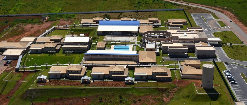 Governo vai priorizar conclusão de Credeqs no interior