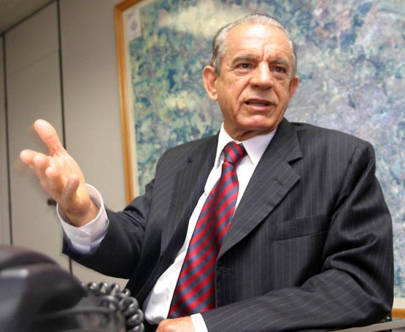 Prefeitura quer comprar Grande Hotel