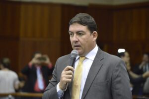 José Vitti moderniza comunicação da Casa