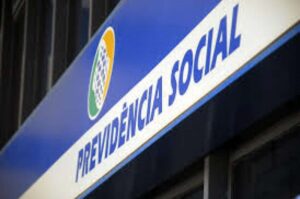 Votação da reforma da Previdência retoma nesta terça