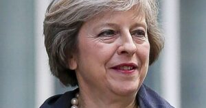 Theresa May assume hoje cargo de primeira-ministra britânica no lugar de Cameron