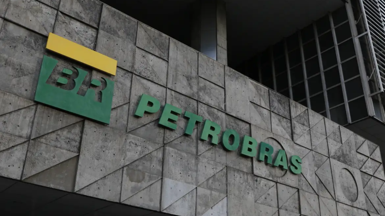 Petrobras tem resultado negativo de R$ 2,6 bi no segundo trimestre