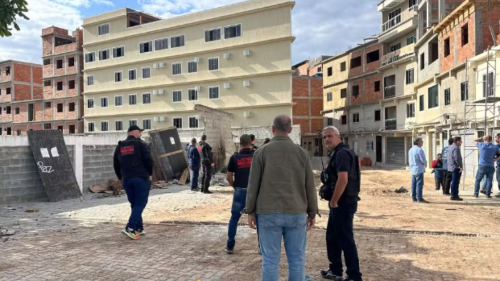 Operação para derrubar ‘condomínio do tráfico’ no Parque União