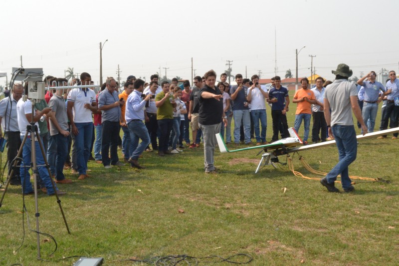 Seminário discute uso de drones na agricultura