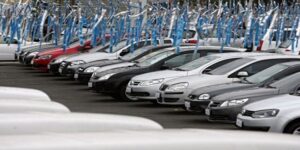 Frota de carros no Brasil está mais antiga e vendas caem