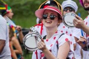 Carnaval e pele saudável: juntos na avenida