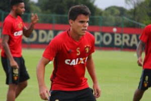 Atlético contrata Rodrigo