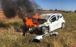 Rapaz é preso após roubar carro