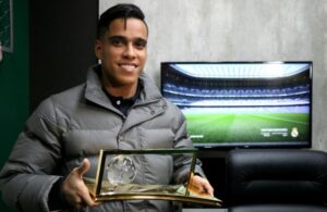 Wendell Lira troca futebol por videogame