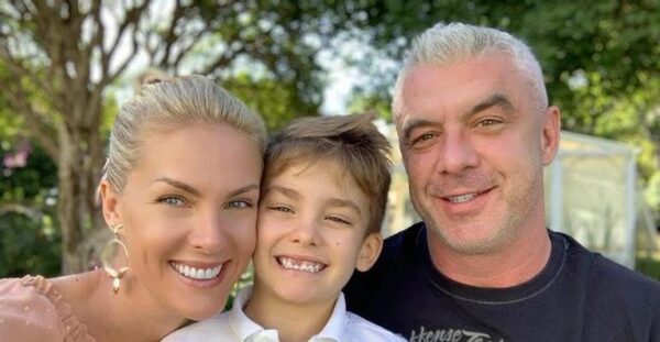 alexandre correa se declara para ana hickmann e o filho 952403 widelg