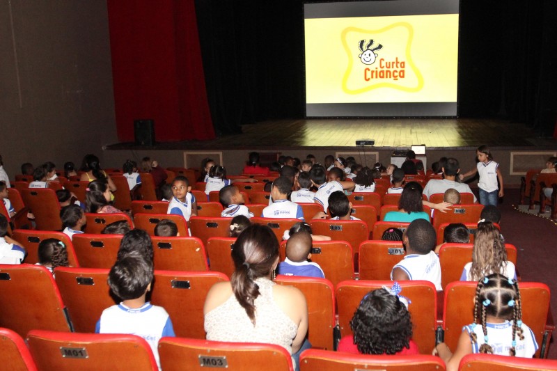Shopping terá cinema especial para autistas