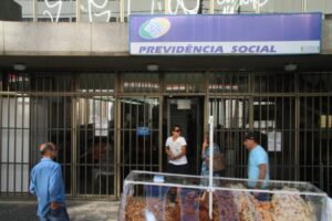 Grupo fraudou R$ 5 milhões do INSS