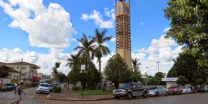 ‘Calçamento a paralelepípedo: um museu a céu aberto’